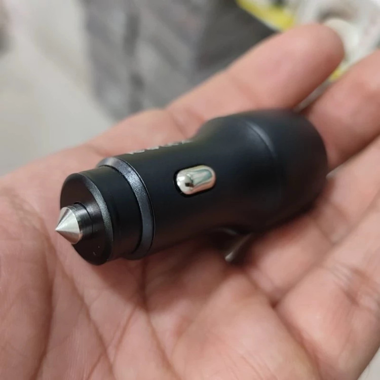 فندکی ماشین و شارژر خودرو دو پورت فست شارژ تایپ سی مدلWKN-C079